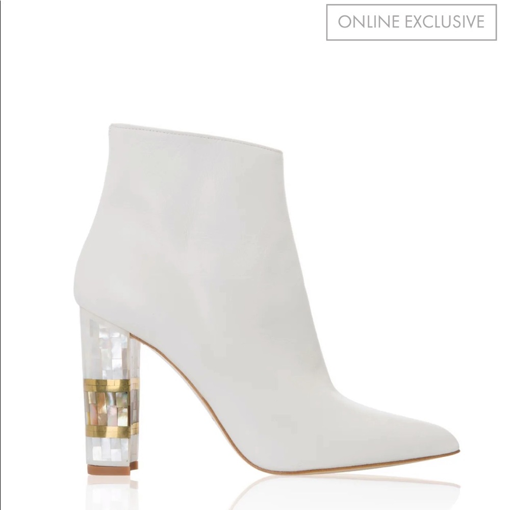 ❗️❗️ ISO ❗️❗️ jasmine ankle boots freya rose